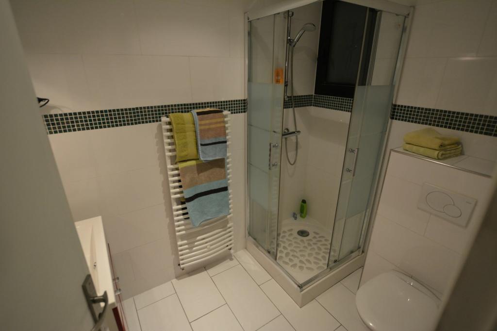 Maison d'hôtes Les Coudreaux Rueil-Malmaison Extérieur photo