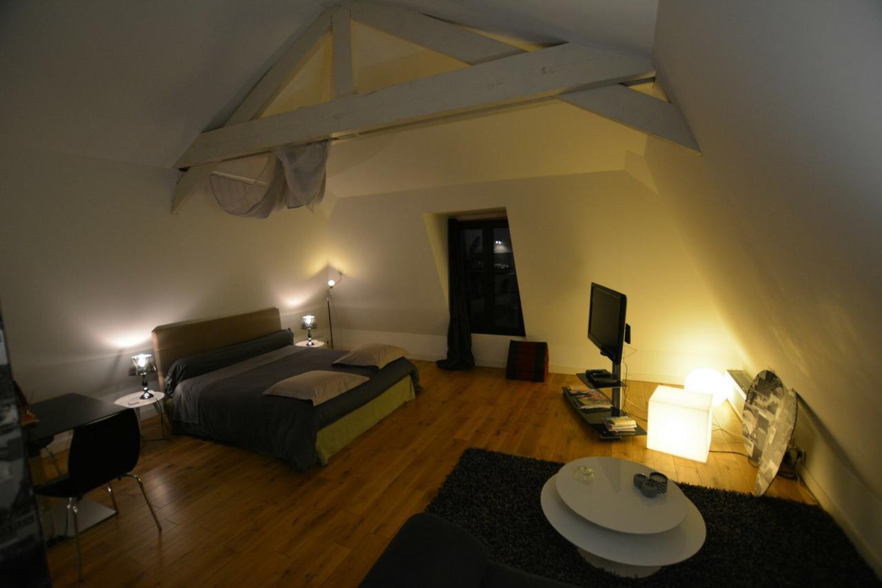 Maison d'hôtes Les Coudreaux Rueil-Malmaison Extérieur photo